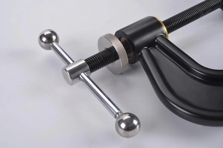 Portable Rockwell Hardness Tester – C-Clamp Type QHR-CC-Series - Image 2
